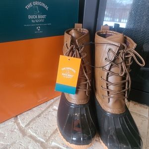 NWT DUCK RAIN BOOT